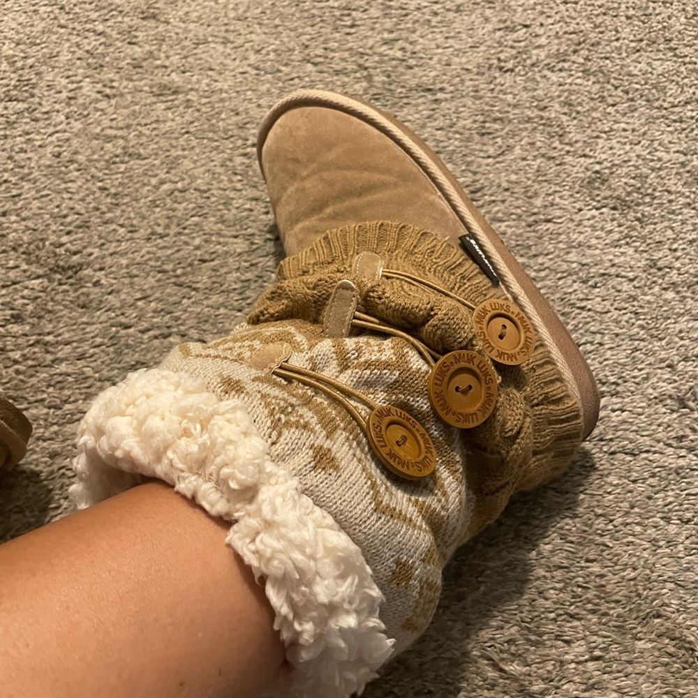 Muk Luks sweater boots - Picture 10 of 12